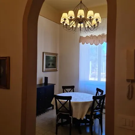 Angela Apartment *